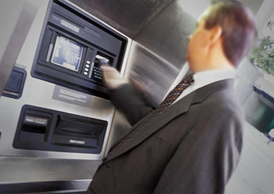 金融行业UPS
